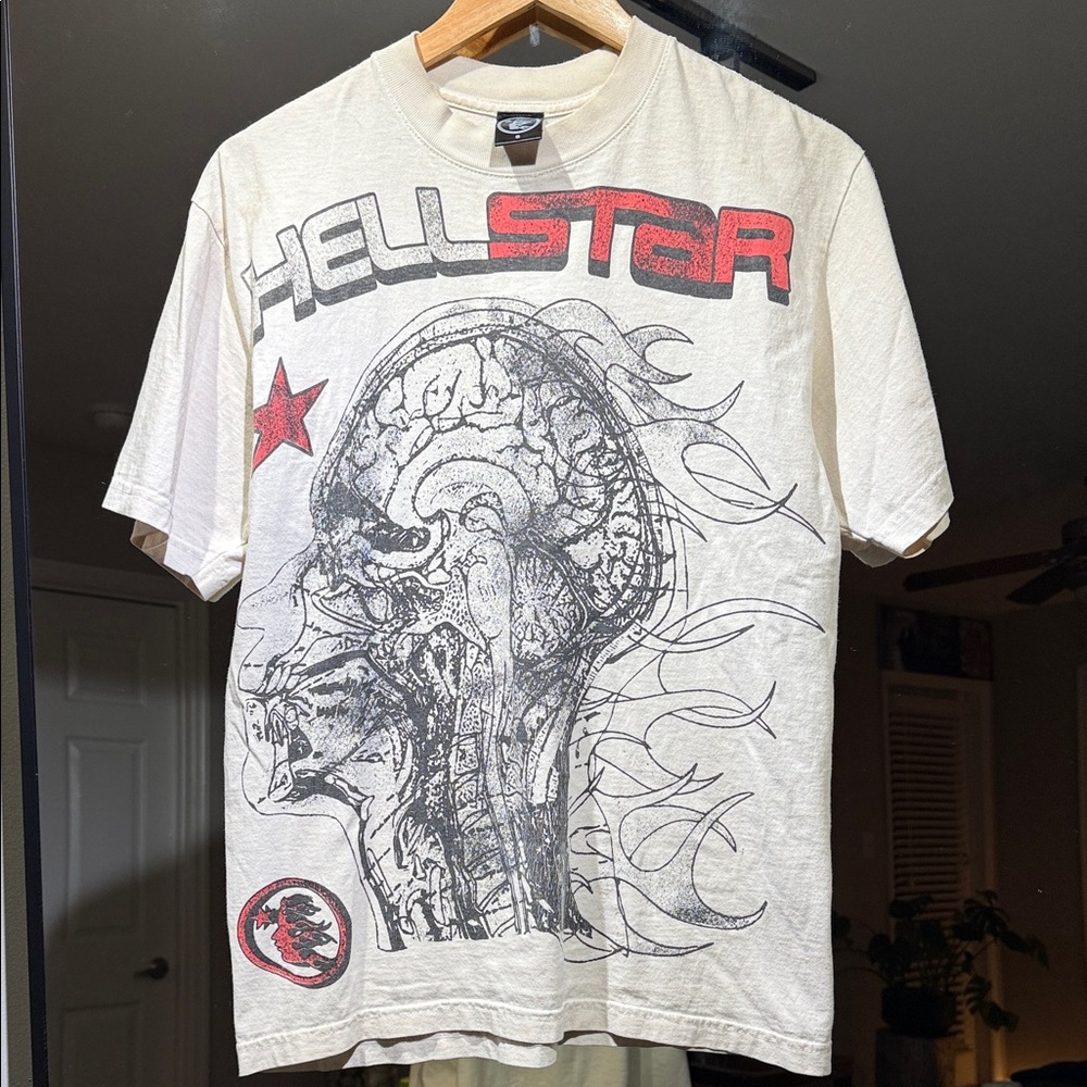 HellStar Skull front & back graphic tee rate streetwear